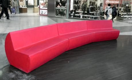 JGTapiceros mueble rojo